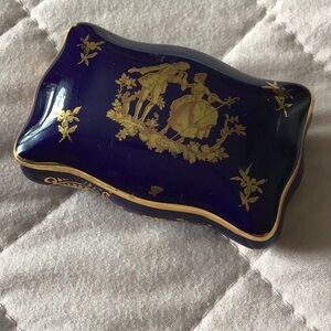 Vintage Limoges Trinket Box